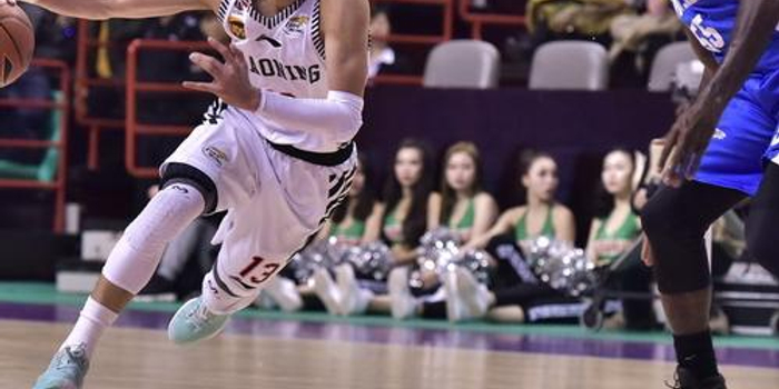 包括布冯和 包括布冯和